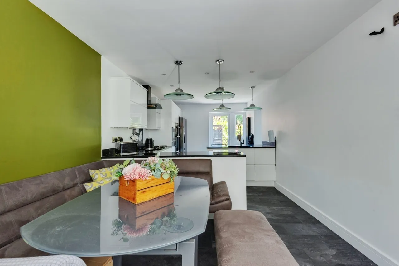 Marlowe Close, Widnes, WA8, photo 6