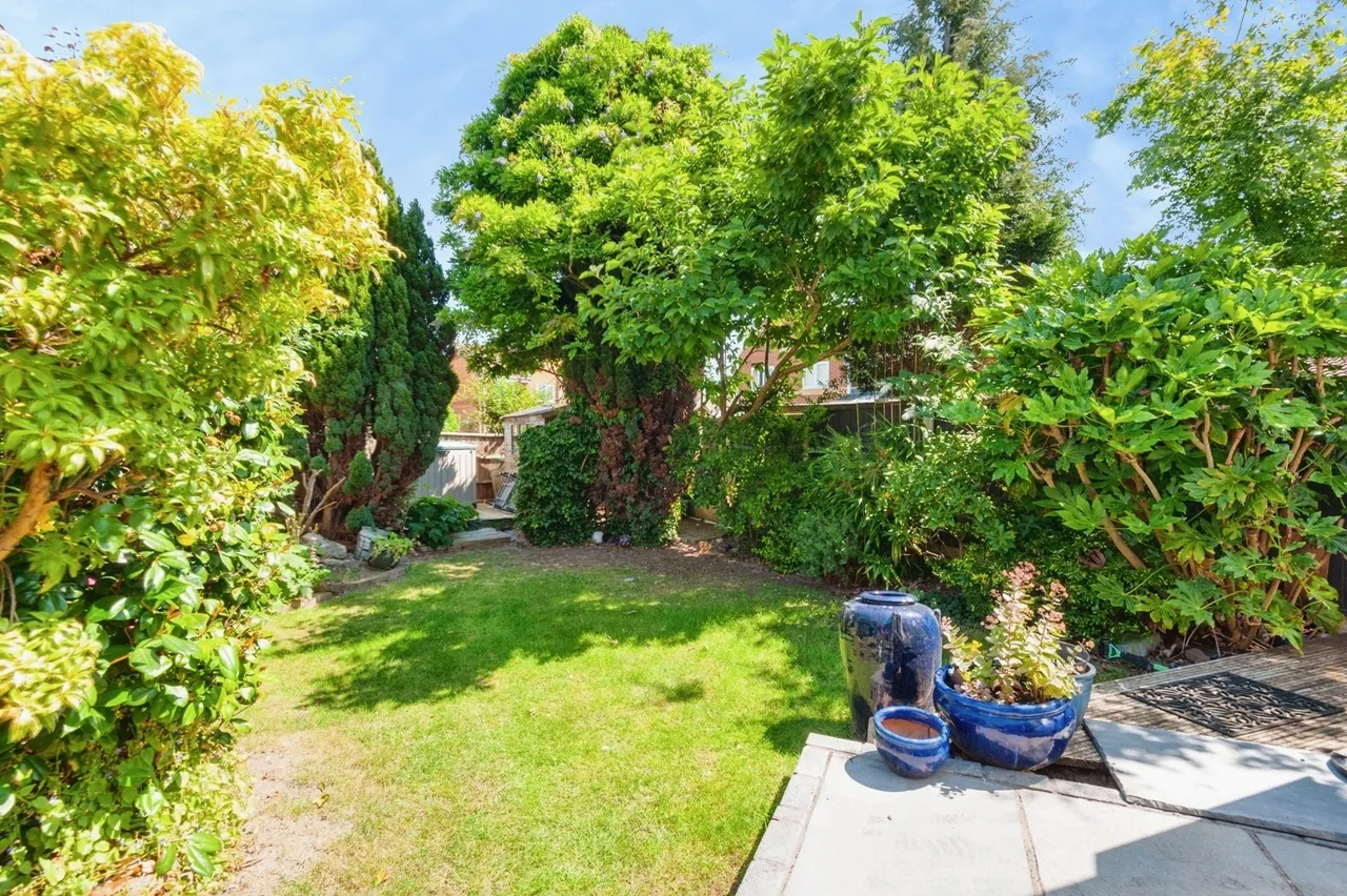 Marlowe Close, Widnes, WA8, photo 20