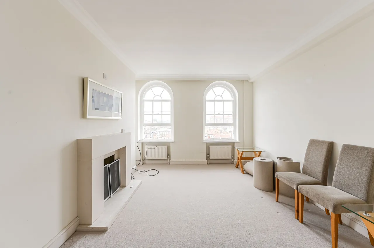 O Easton Court, 17-18 Smith Street, London, photo 2