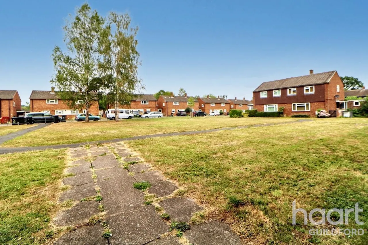 Broomfield, Guildford, GU2, photo 8
