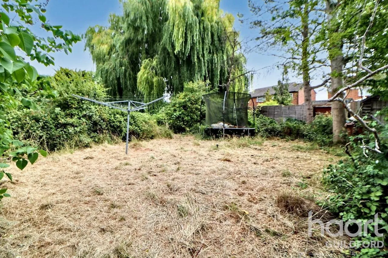 Broomfield, Guildford, GU2, photo 3