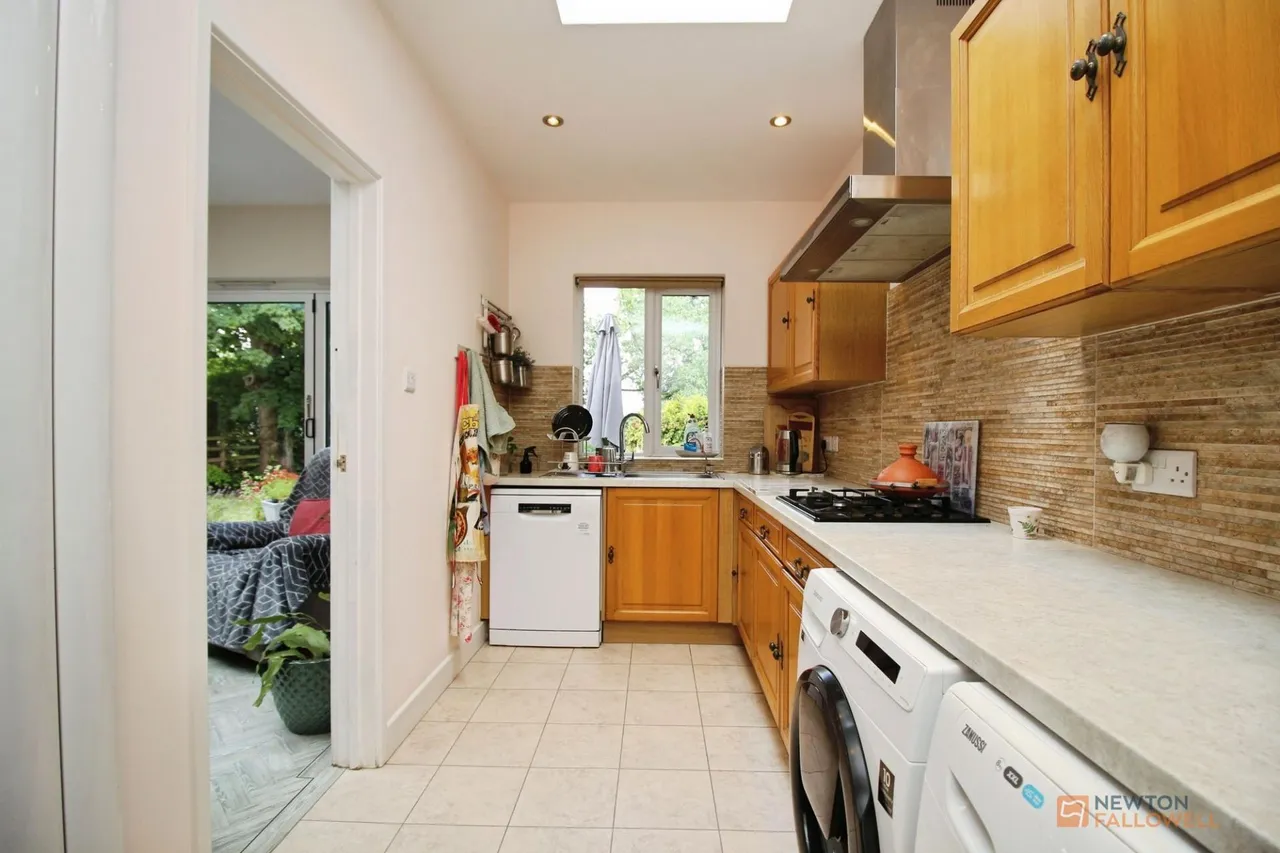 Church Lane, Stoughton, LE2, photo 12