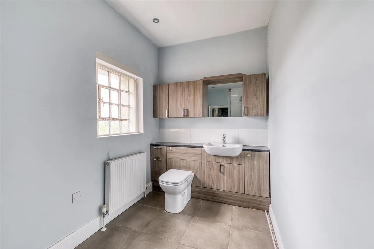 Derby Road, Ashbourne, photo 32