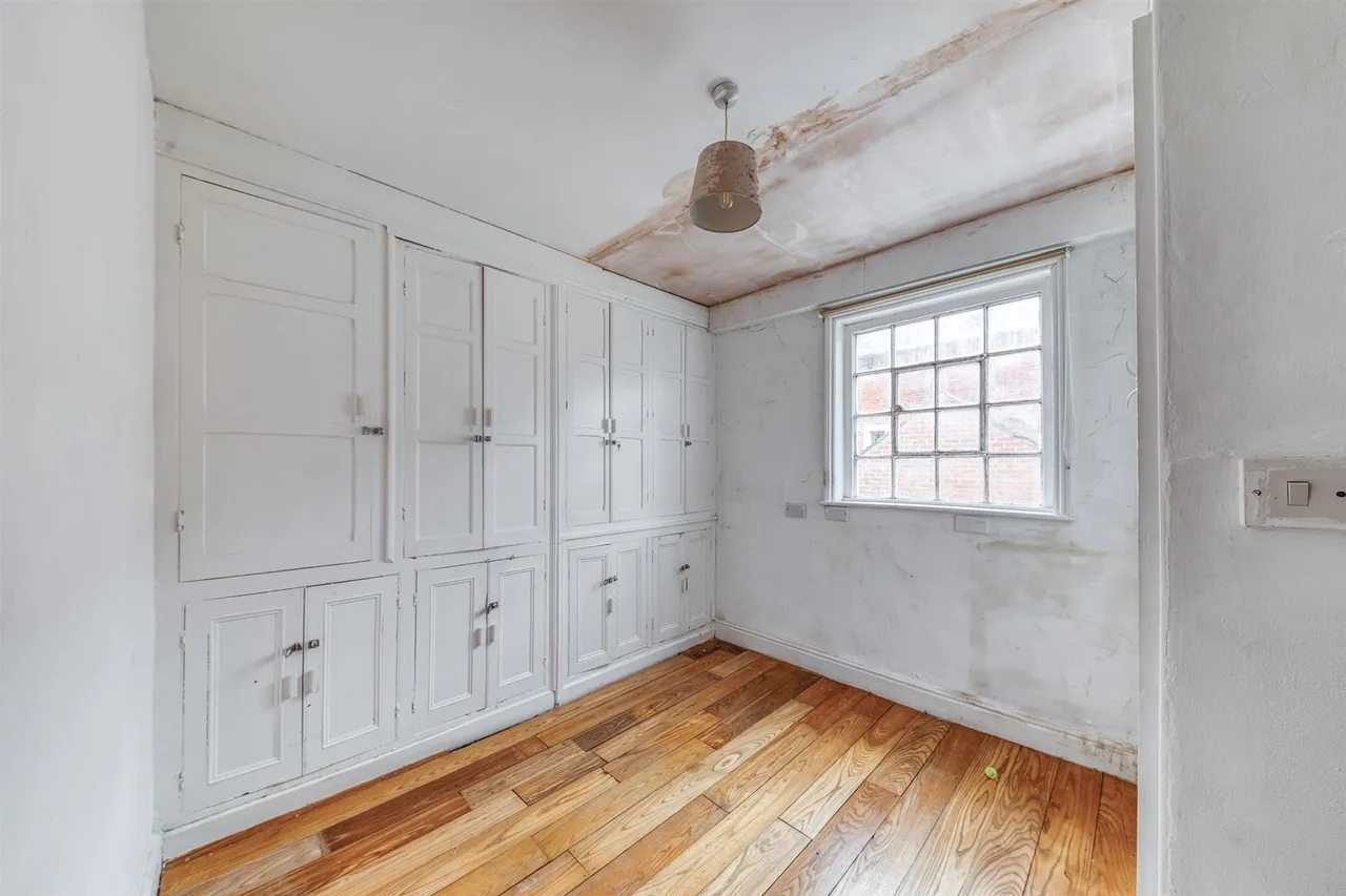 Derby Road, Ashbourne, photo 31