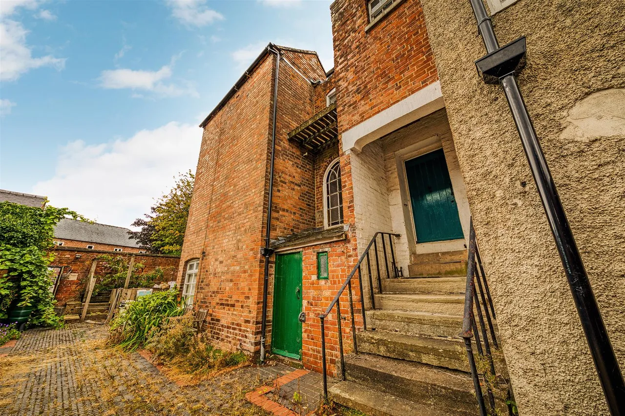 Derby Road, Ashbourne, photo 36