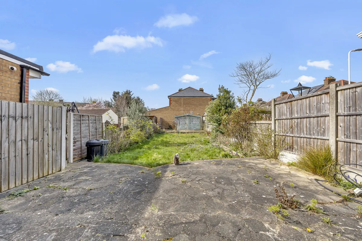 Hayden Way, Romford, Collier Row, RM5 3DA, photo 12