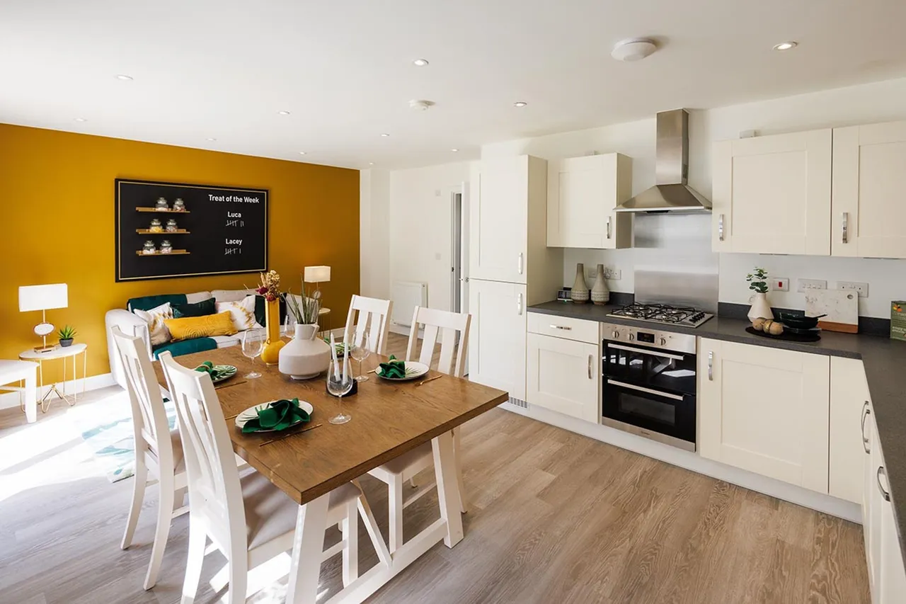 Kingsmead Avenue, Chichester, PO19, photo 9