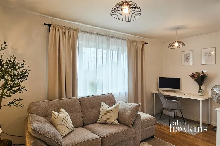 Clarendon Drive, Royal Wootton Bassett, SN4, photo 4