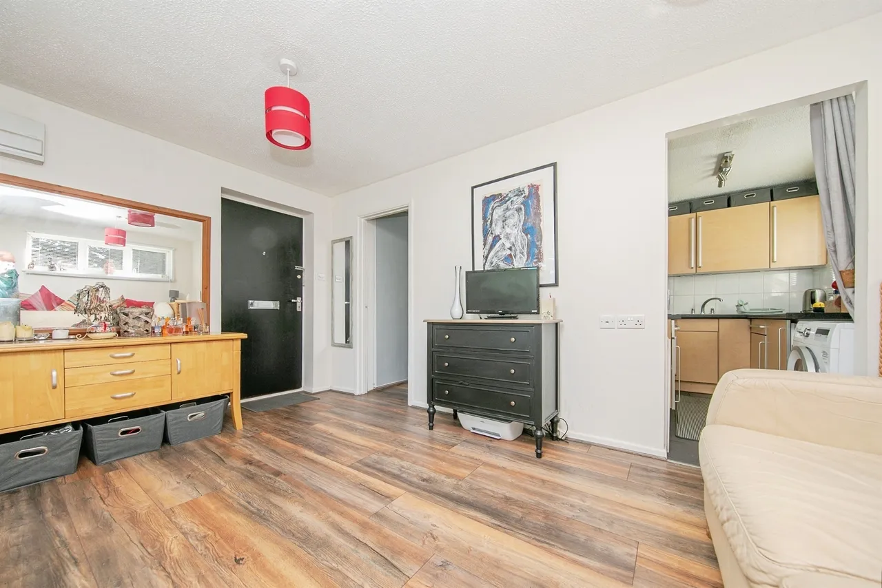 1 bed flat for sale — Gowers End, Glemsford, Sudbury