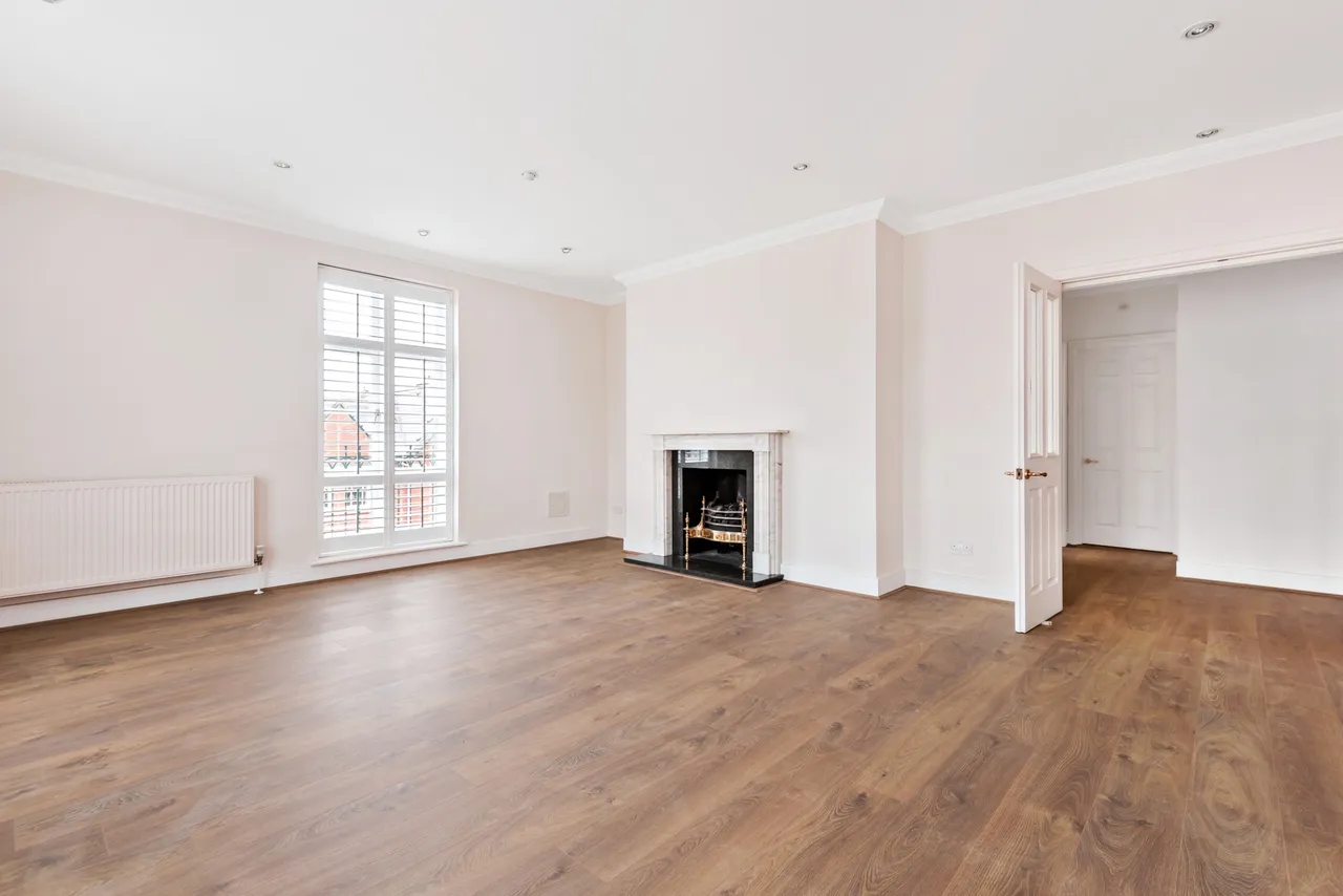 Virginia Water, Surrey, GU25 4ST, photo 5