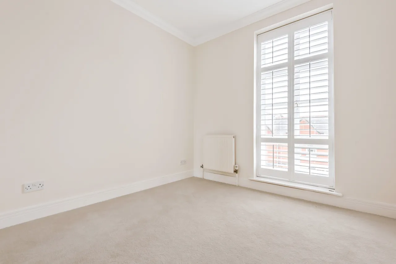 Virginia Water, Surrey, GU25 4ST, photo 10