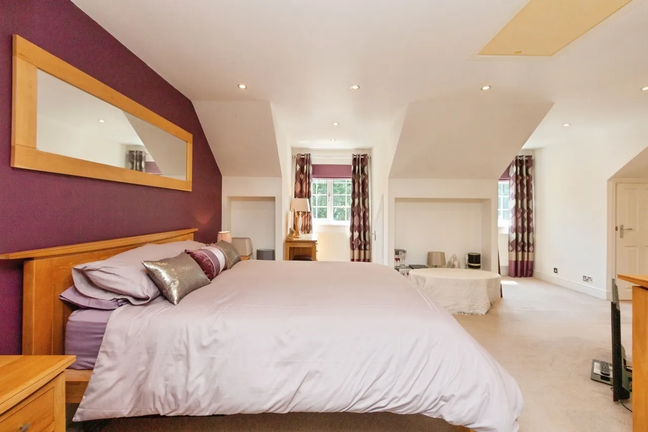 Neville Close, Basingstoke, RG21, photo 13