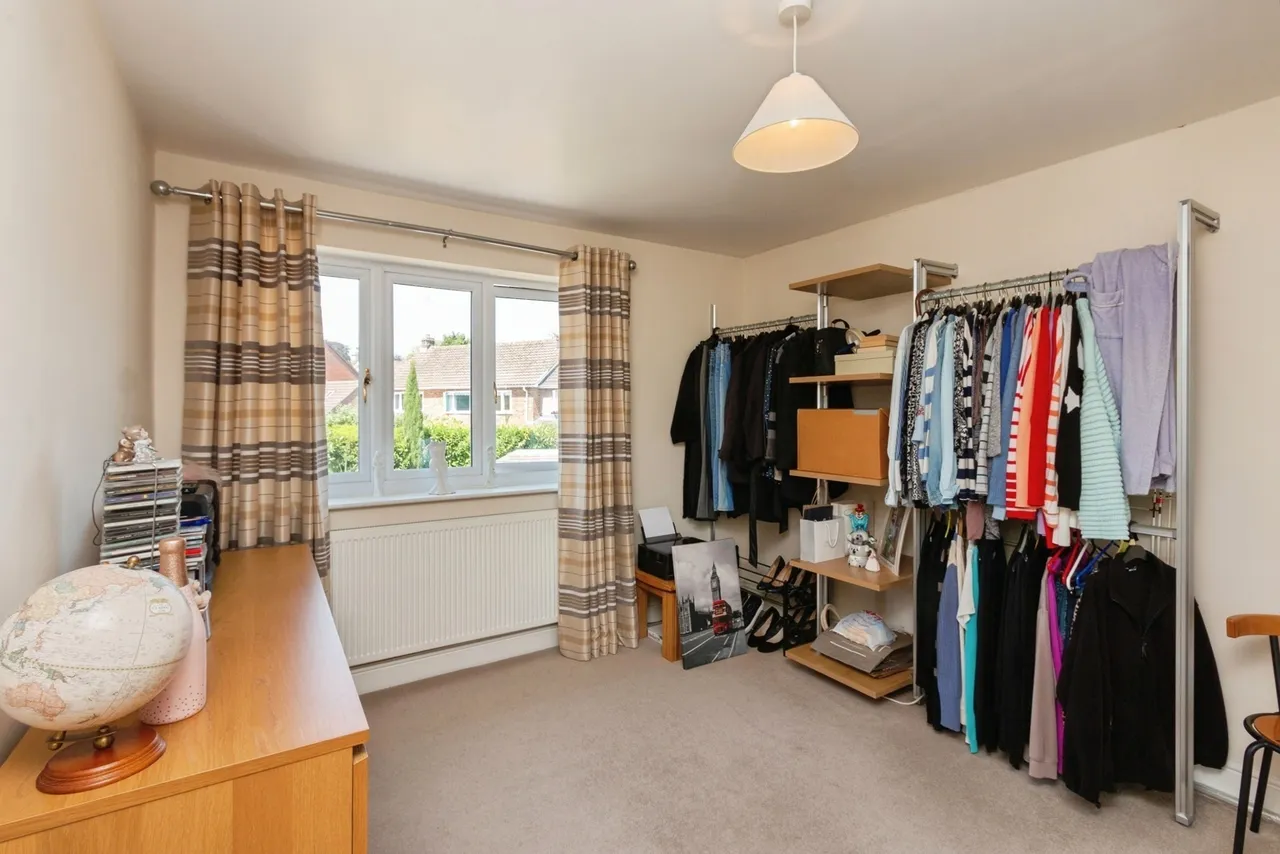 Neville Close, Basingstoke, RG21, photo 17
