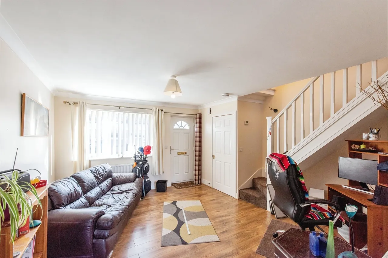 Seymour Avenue, Brandon, photo 9