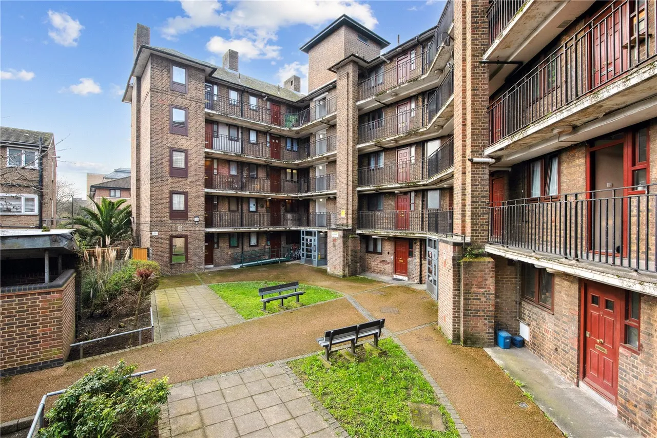 Weald Square, London, E5, photo 6