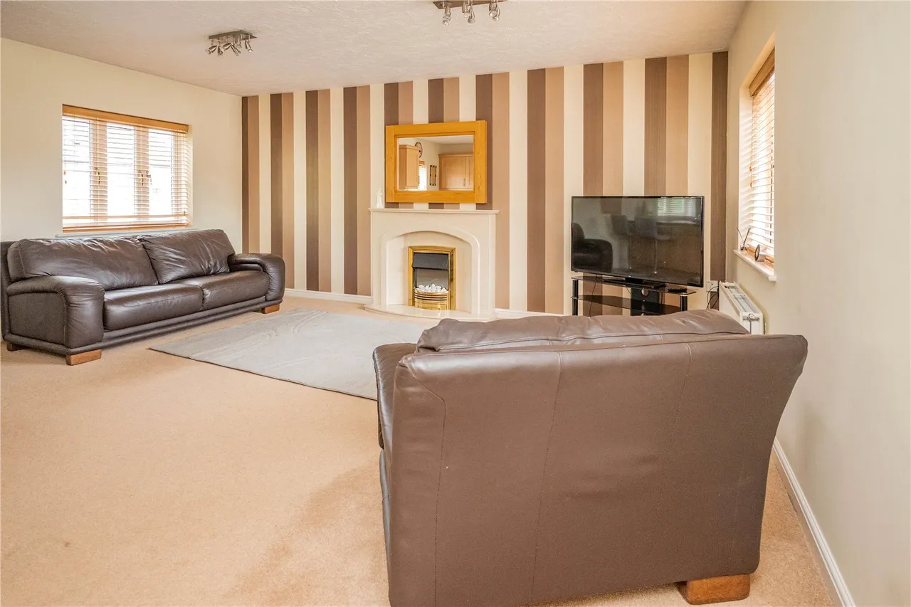 Iron Way, Bromsgrove, Worcestershire, B60 3GN, photo 2