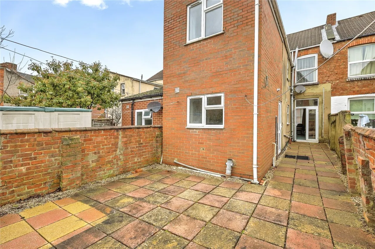 Beaconsfield Terrace, Northampton, Northamptonshire, NN1, photo 16