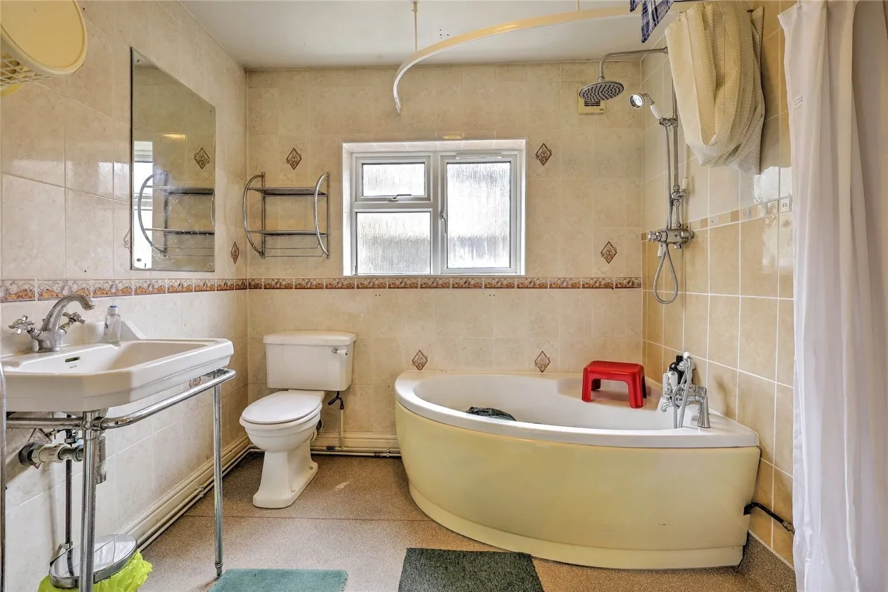 Beaconsfield Terrace, Northampton, Northamptonshire, NN1, photo 8