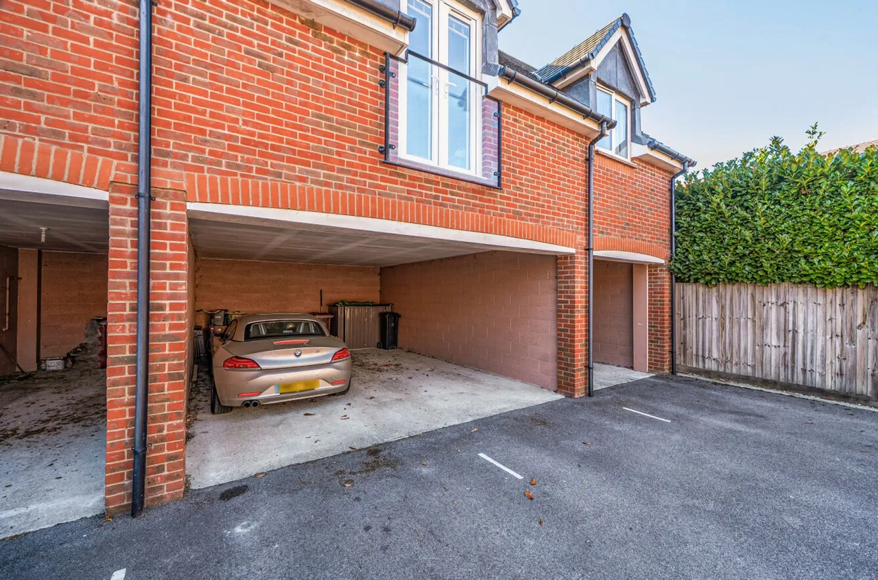 Longacres Way, Chichester, PO20, photo 9