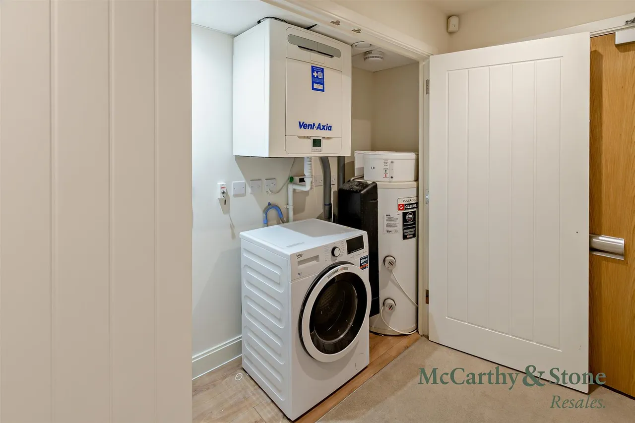 Trotwood Close, Broadstairs, CT10, photo 18