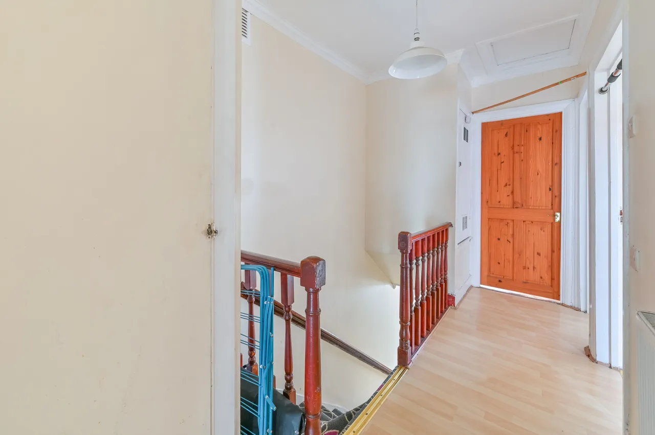 11b Philip Walk, London, photo 5