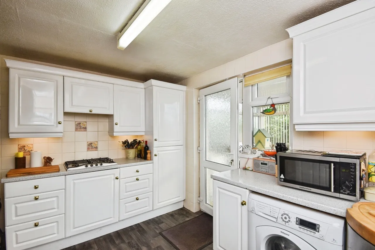 Pedder Avenue, Overton, LA3, photo 8
