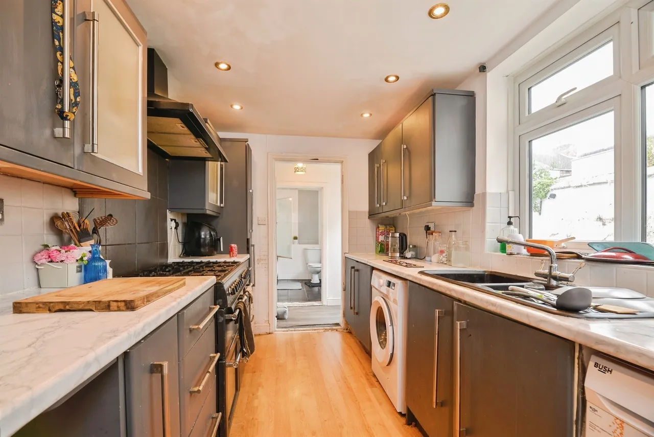 Vicarage Avenue, Stockton-On-Tees, photo 10