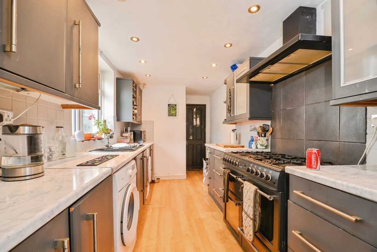 Vicarage Avenue, Stockton-On-Tees, photo 9