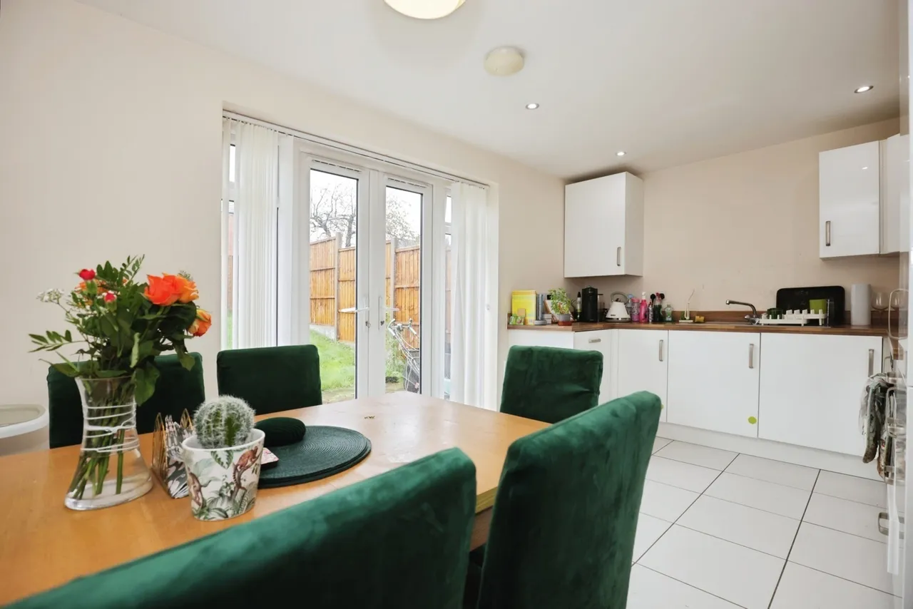 Great Wood Close, Holbrooks, Coventry, CV6, photo 2