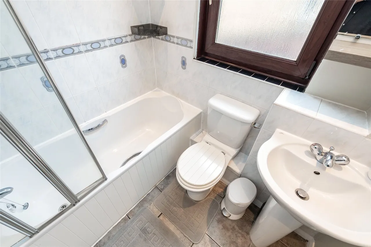 Ashwood Crescent, Bridge of Don, AB22, photo 10