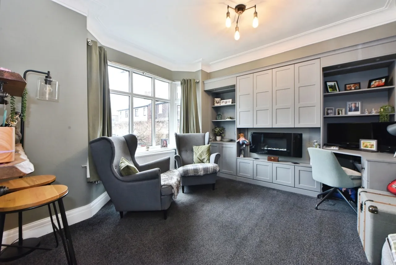 Beechwood Avenue, Romiley, Stockport, Greater Manchester, SK6, photo 9