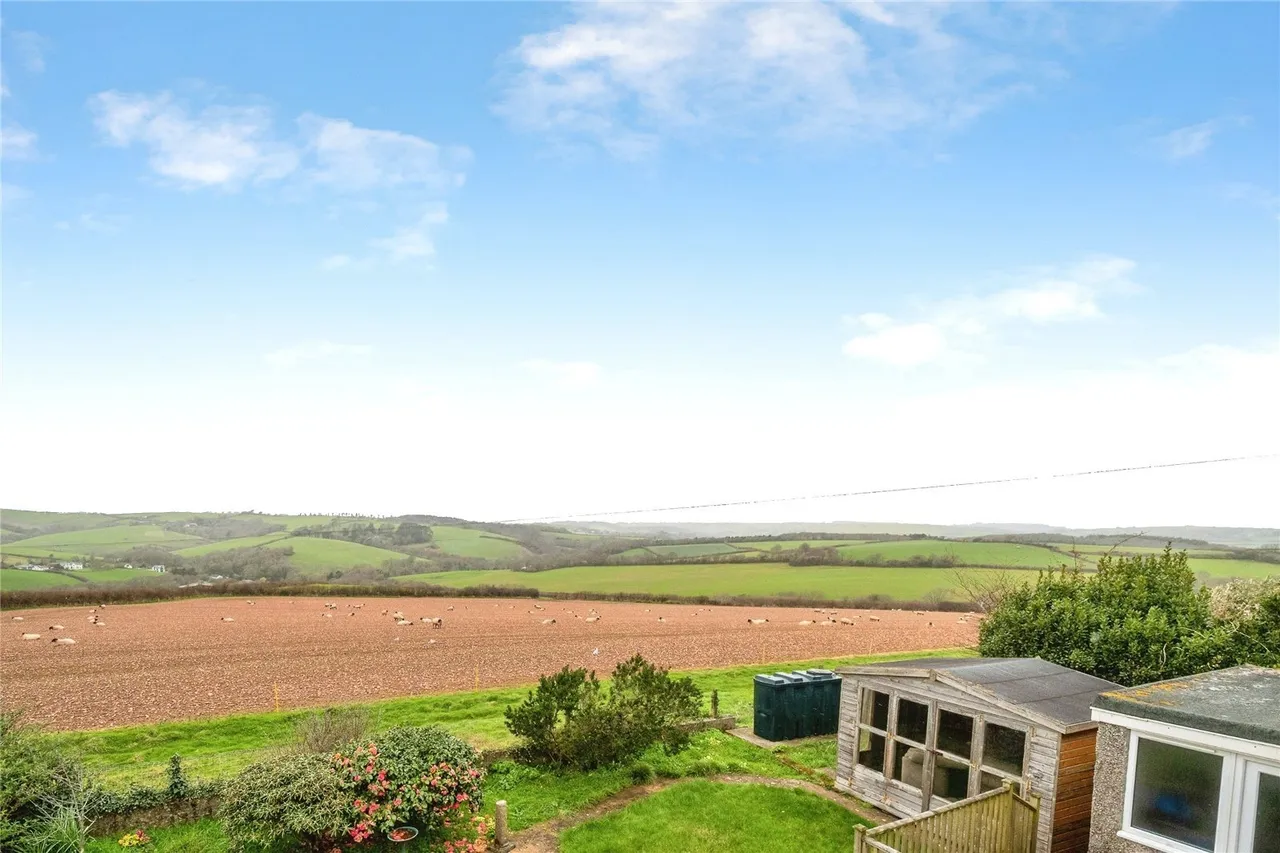 Cross Park, Crafthole, PL11, photo 2