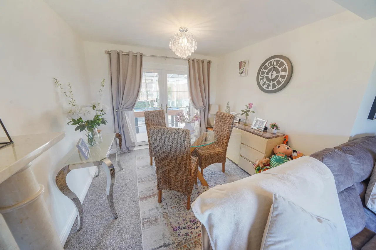 Clos Tirffordd, Swansea, SA4, photo 7