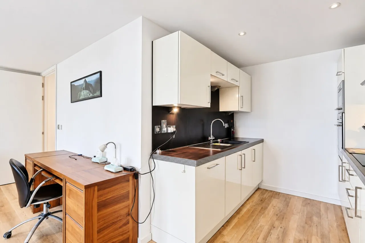 Homerton Street, Cambridge, CB2, photo 8