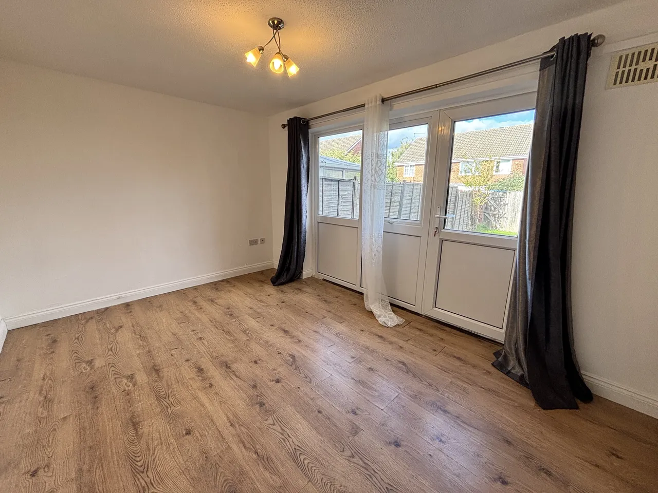 Sturdee Close, THETFORD, photo 6