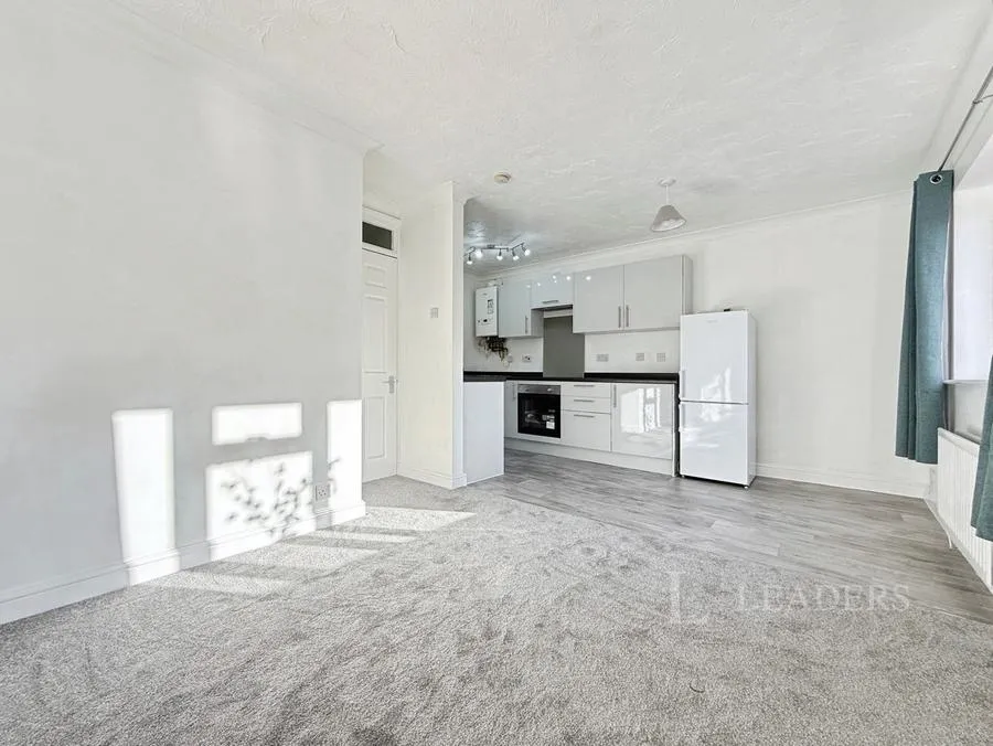Bromham Road, Bedford, MK40, photo 3