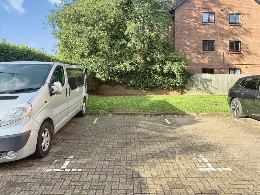 Bromham Road, Bedford, MK40, photo 13