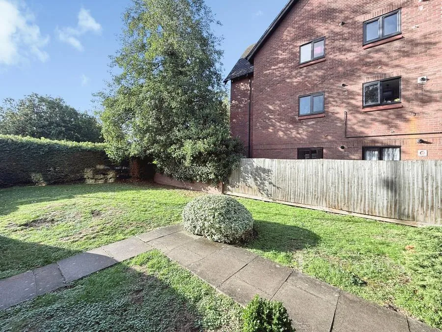 Bromham Road, Bedford, MK40, photo 12