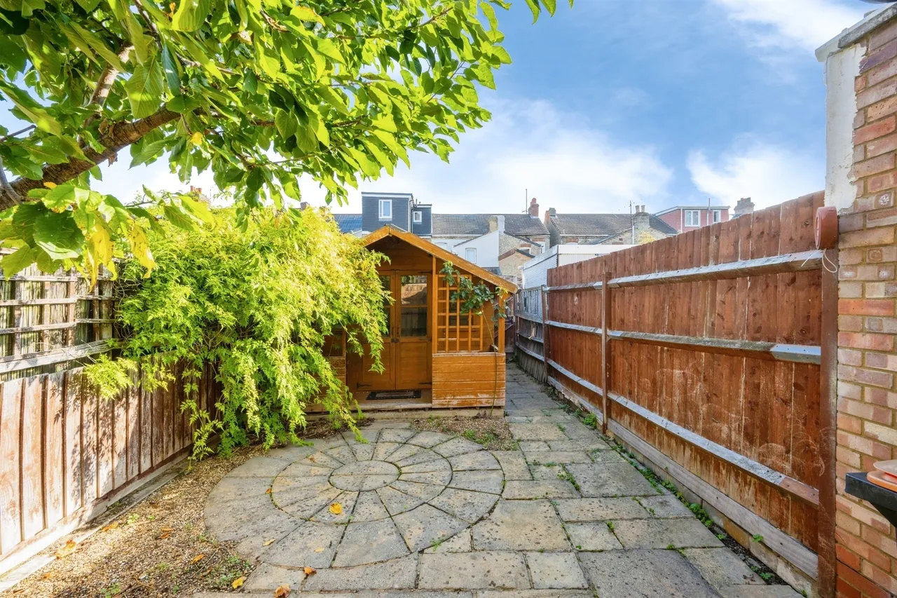 Coventry Road, Bedford, MK40, photo 15