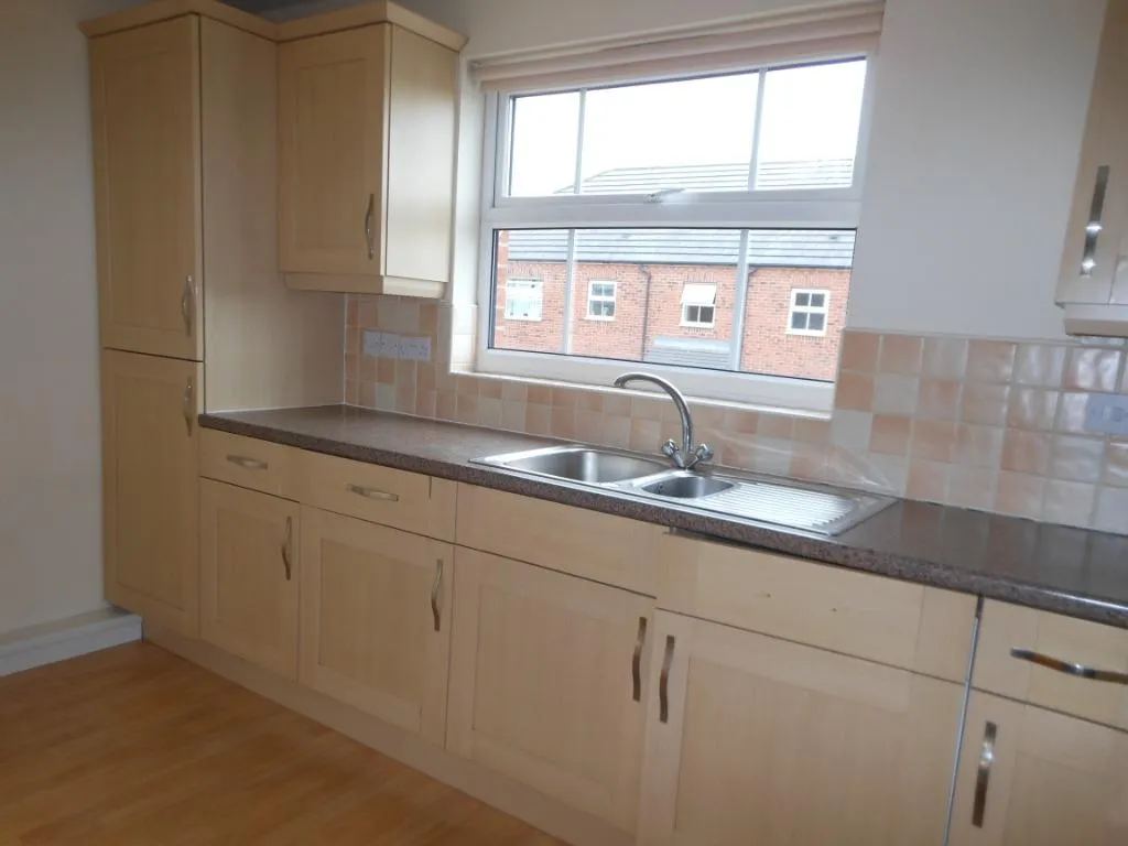 Great Park Drive, Leyland, PR25, photo 4