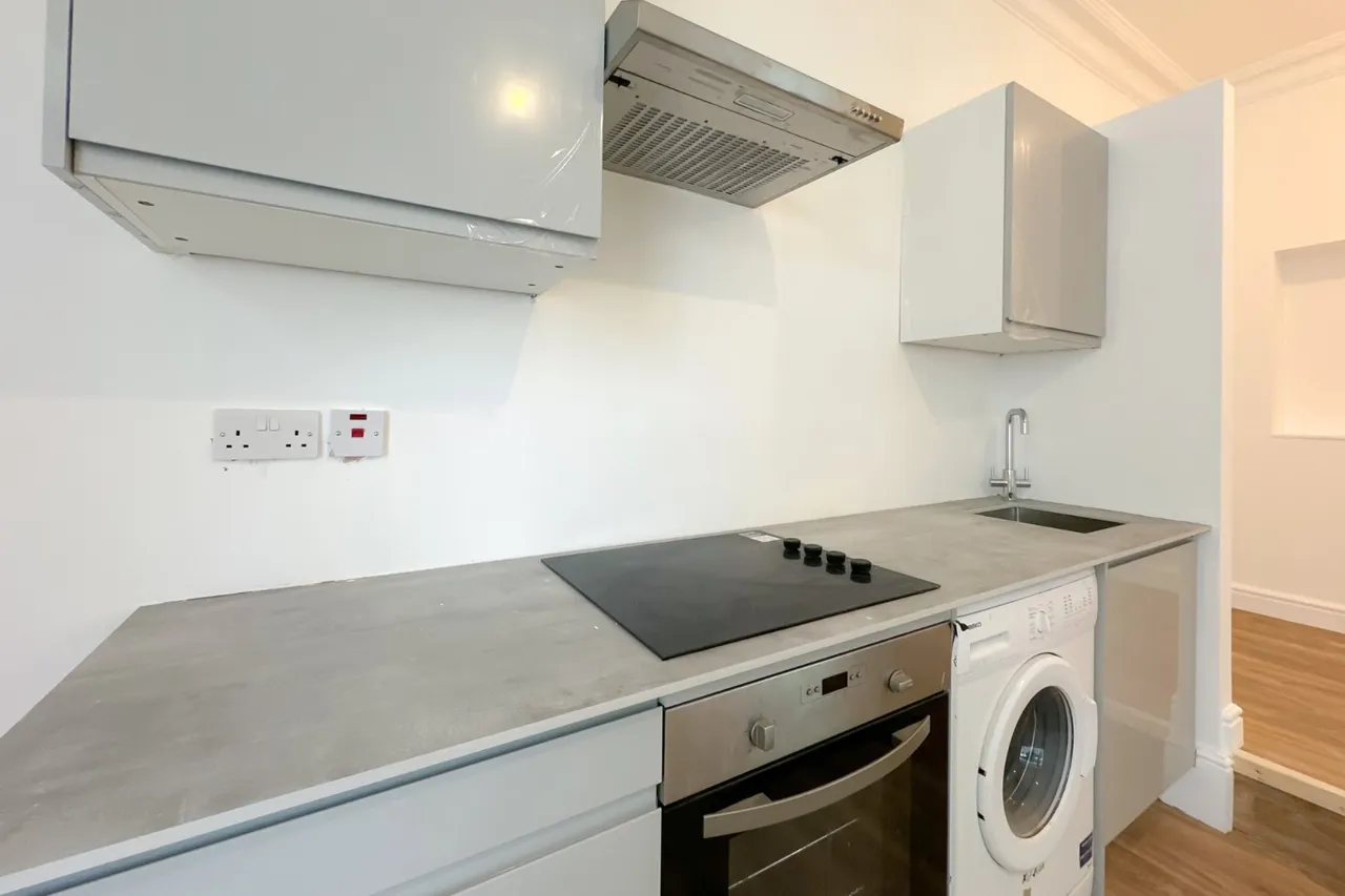 Sydenham Park Road, London, SE26, photo 5