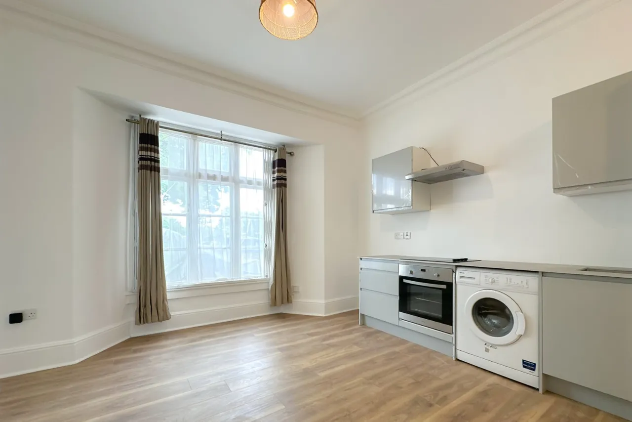 flat to rent — Sydenham Park Road, London, SE26