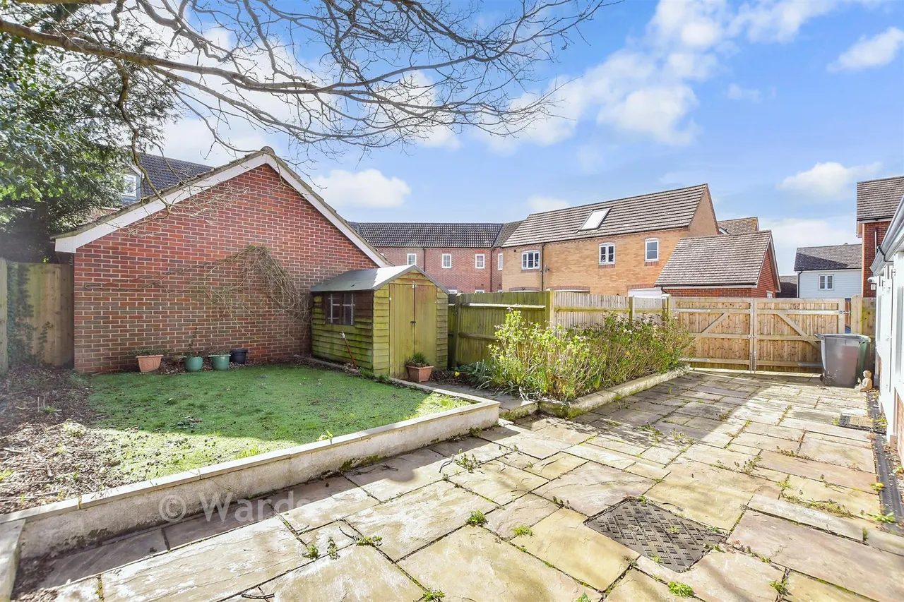 The Farrows, Maidstone, ME15, photo 12