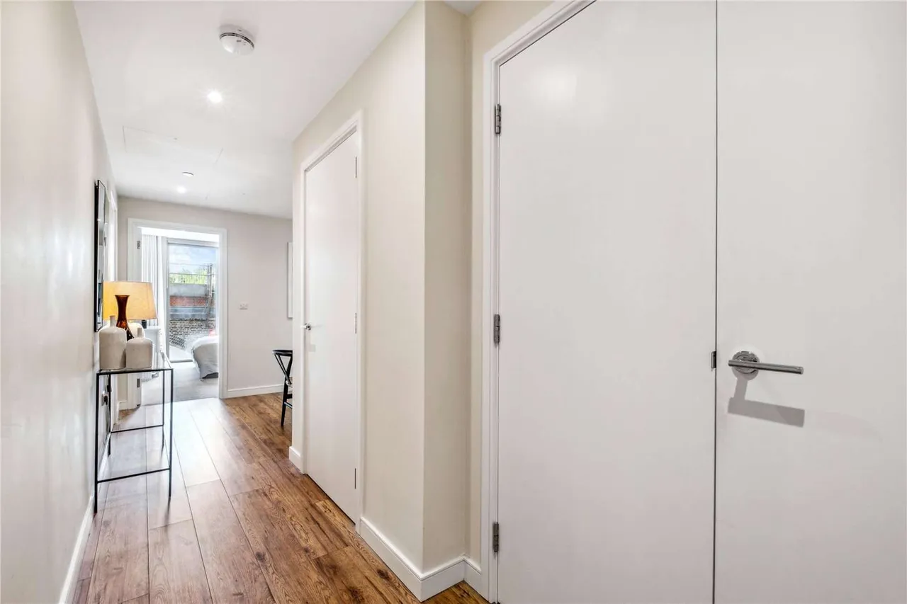 Palmer Road, London, SW11, photo 9