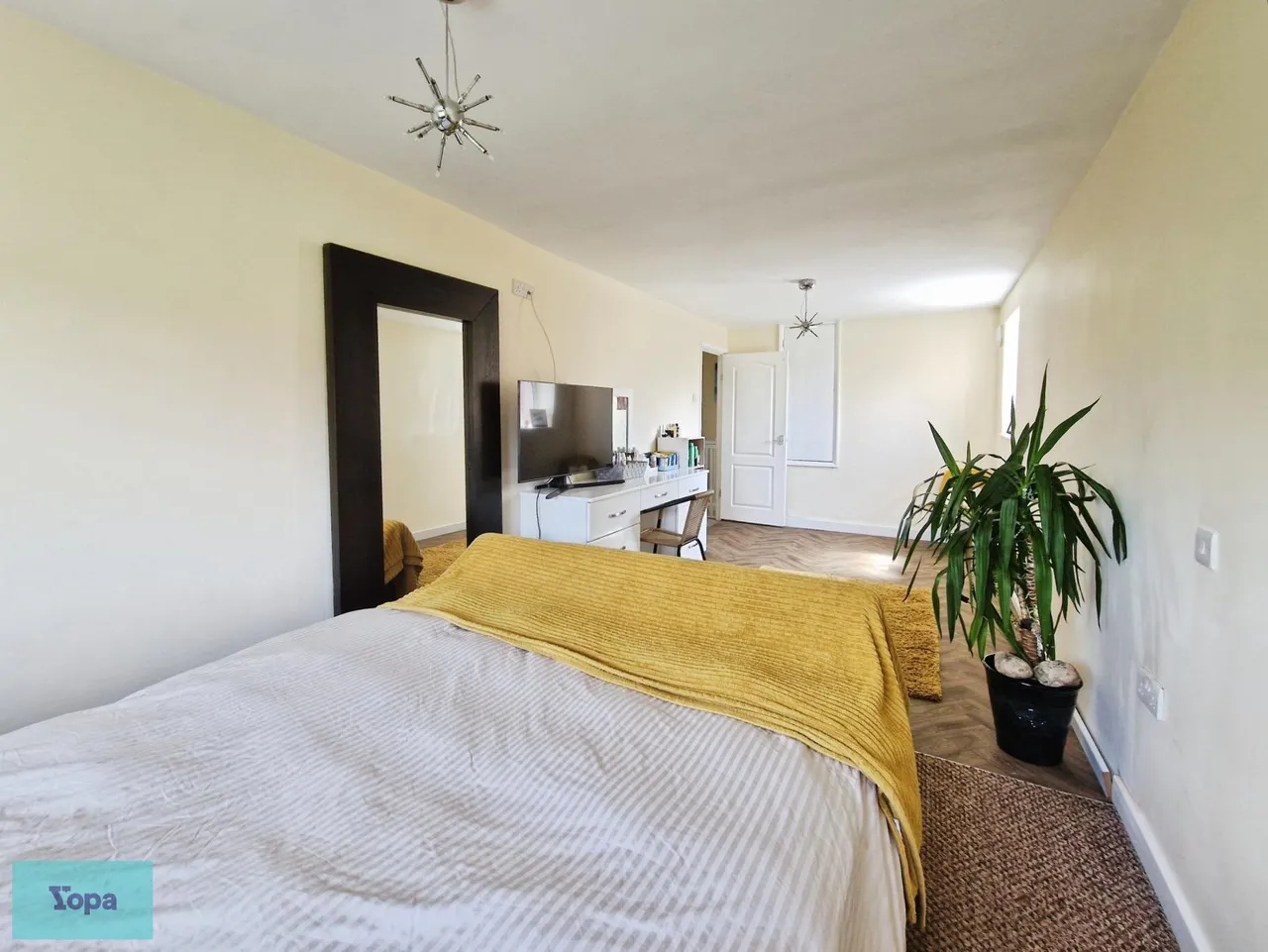 St. Marys Drive, Dunsville, DN7, photo 18