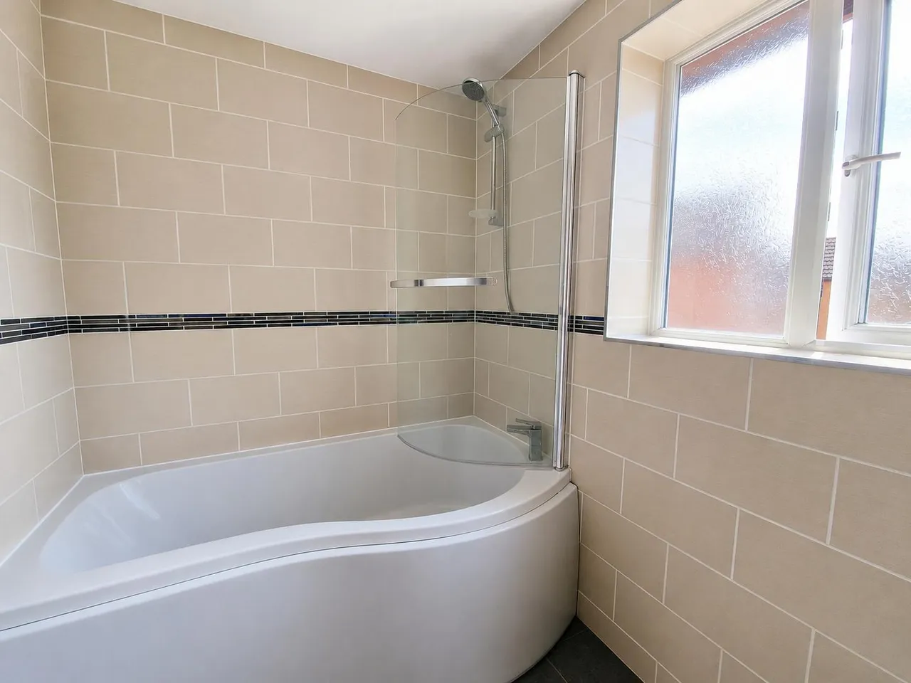 St. Marys Drive, Dunsville, DN7, photo 23
