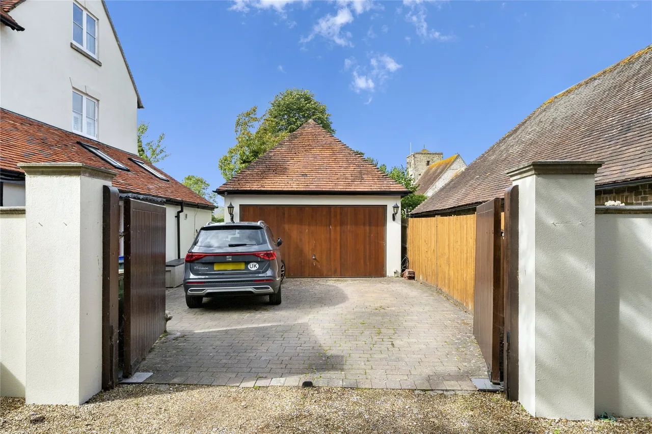 Church Street, Amberley, BN18, photo 28