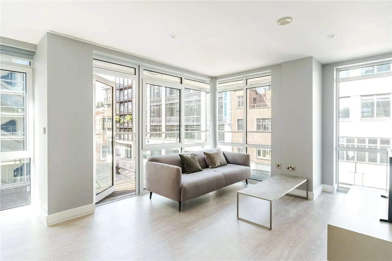 3 bed flat for sale — Friend Street, Clerkenwell, London, EC1V 7NS