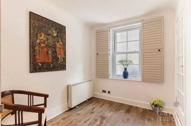 Sheridan Buildings, Martlett Court, WC2B, photo 6