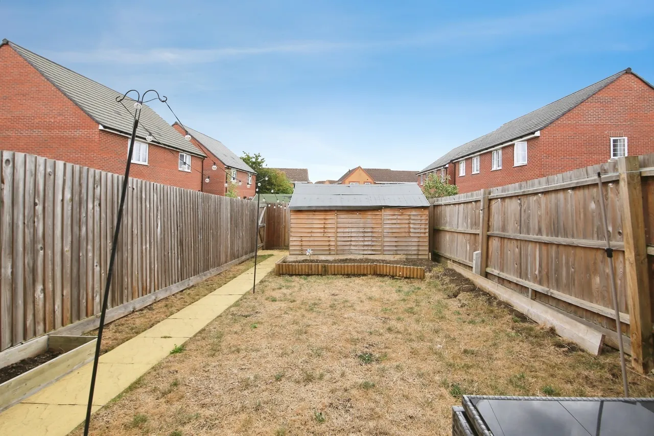 Brewton Drive, Deeping St. James, Peterborough, Lincolnshire, PE6, photo 13